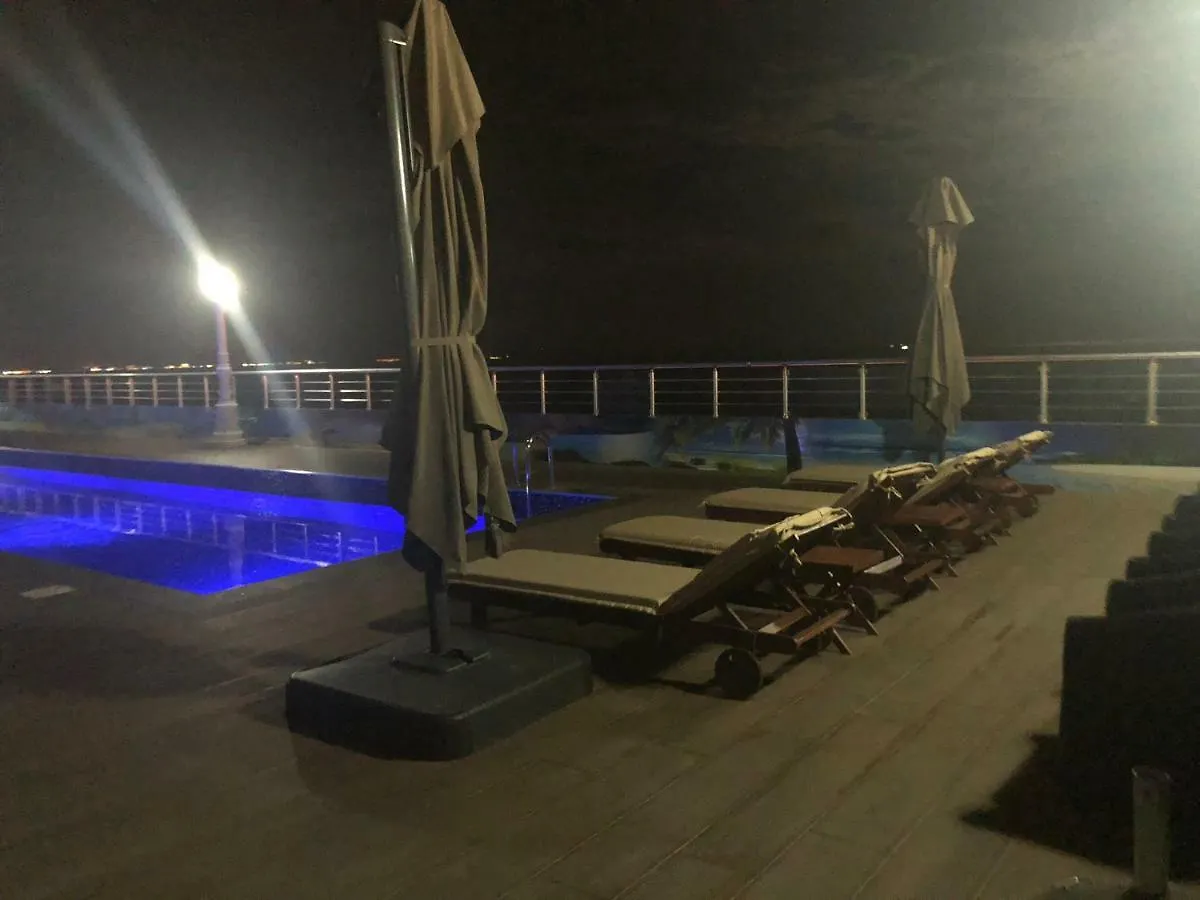 Vendégház Divino Penthouse Hotel Durrës
